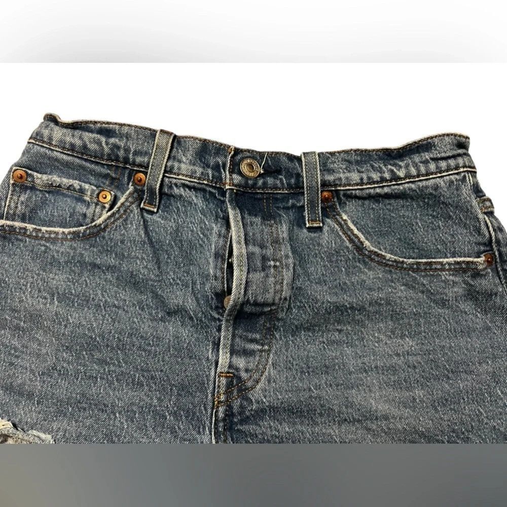Levi’s 501® ORIGINAL WOMEN'S SHORTS 28 / 6 has special red tag - Picture 5 of 11